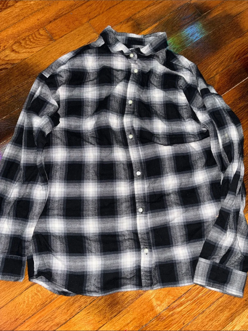 GAP Black & White Plaid Button-Down Shirt